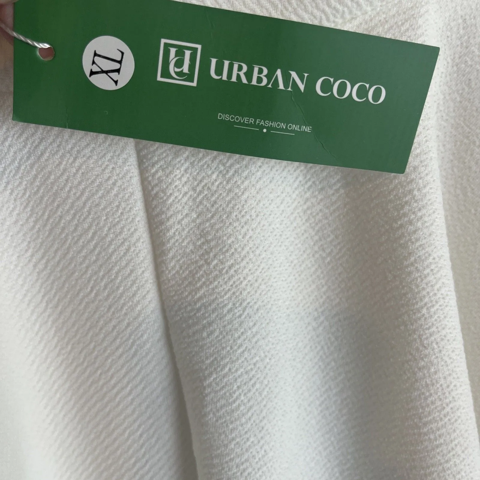 Urban Coco Women’s NWT White Skater Casual Mini Skirt Size XL - Image 2