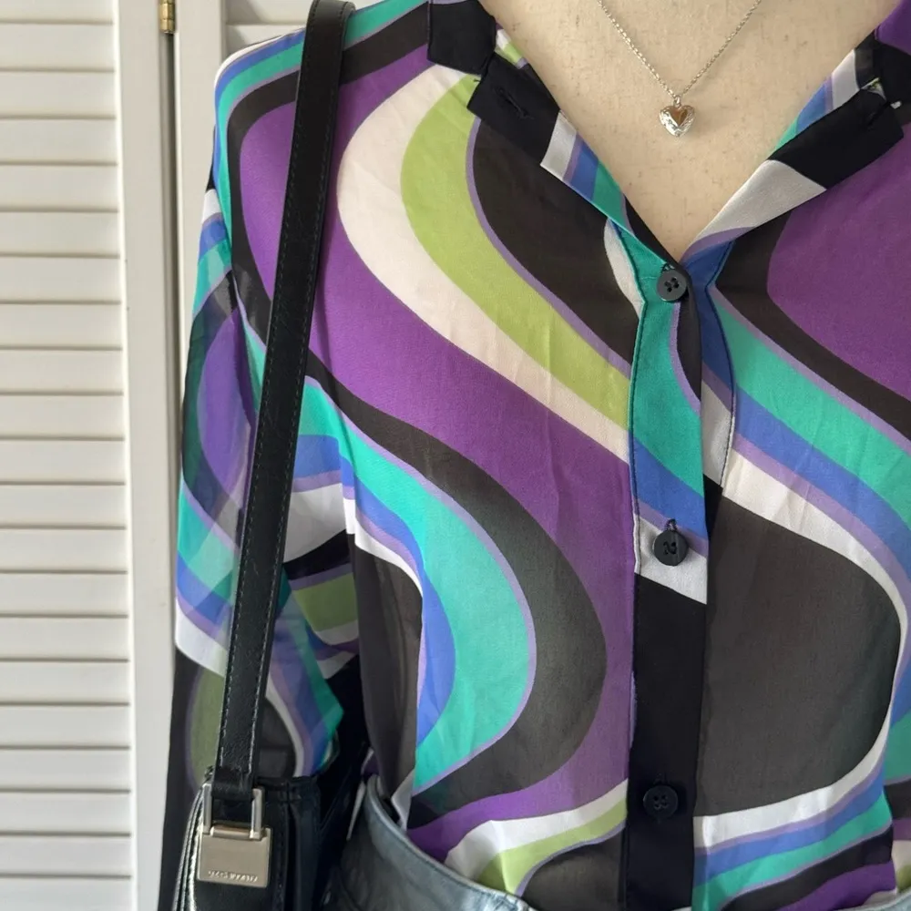 Liz Baker Petite Y2K Sheer Buttoned Down Long Sleeve Blouse Top - Image 5