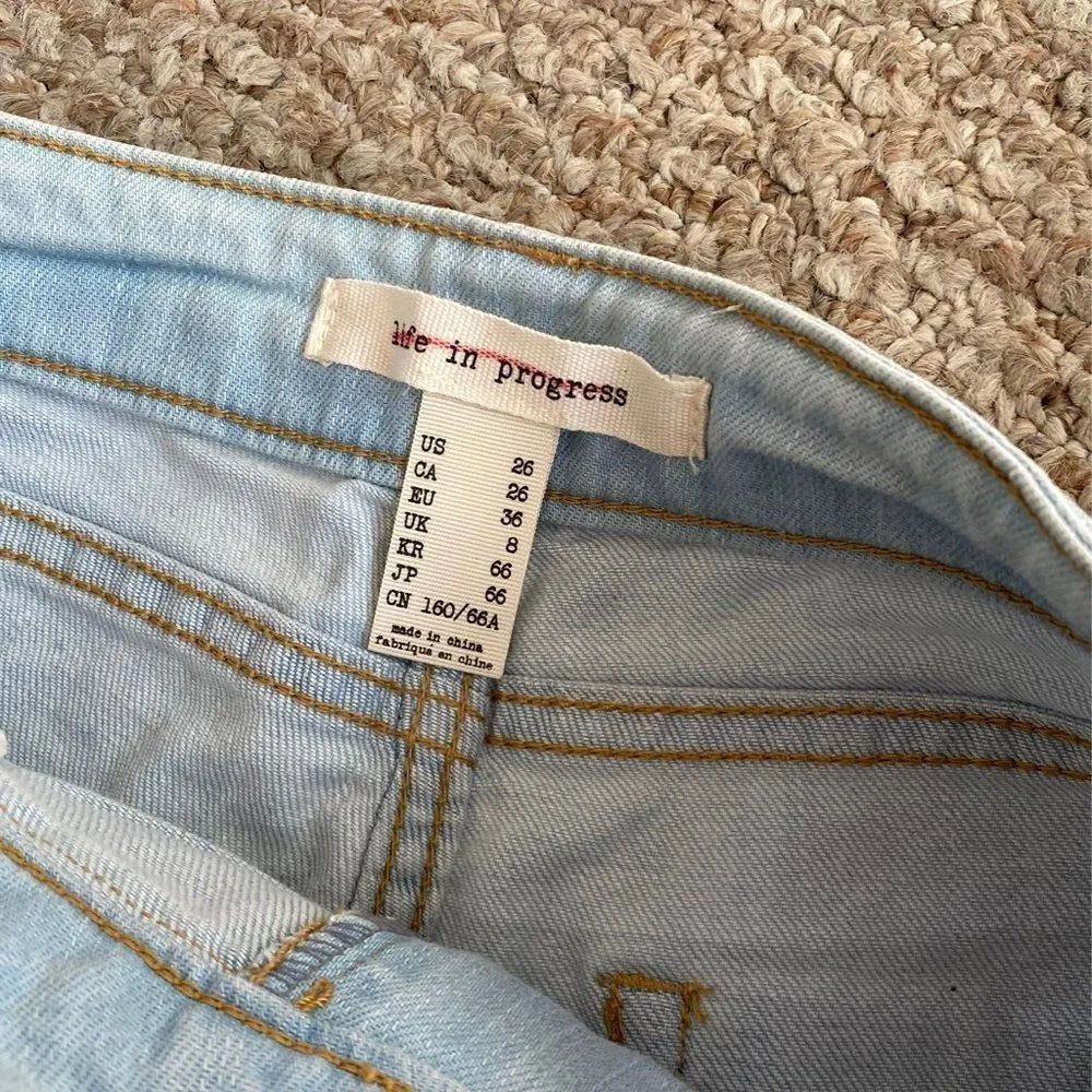 Life in progress Jean Shorts size 26 - Image 3