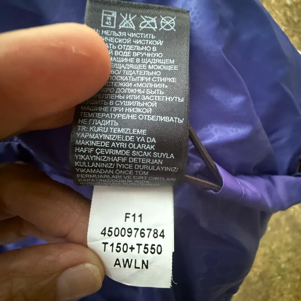 WOMENS  The North Face Totally Down Hooded Jacket SZ S/P Purple 600 - Image 10