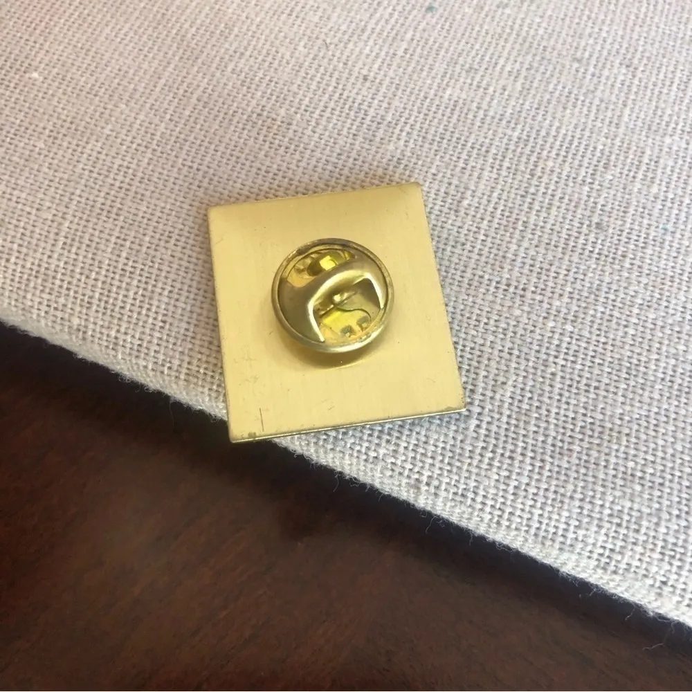 Universal Studios Pin - Image 2