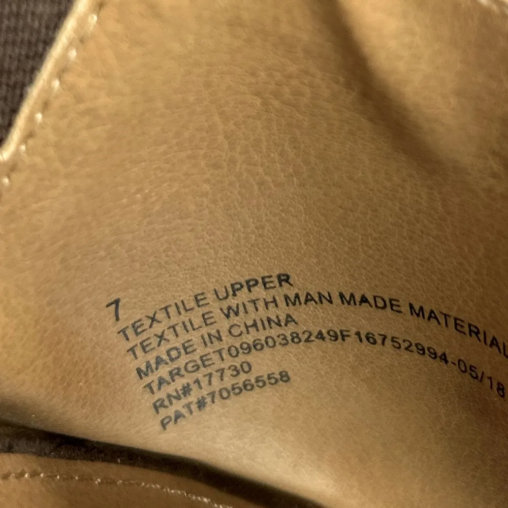 Universal Thread Woman’s Sz 7 Norelle Sandal Stacked Heels Shoes Brown Slip On - Image 5