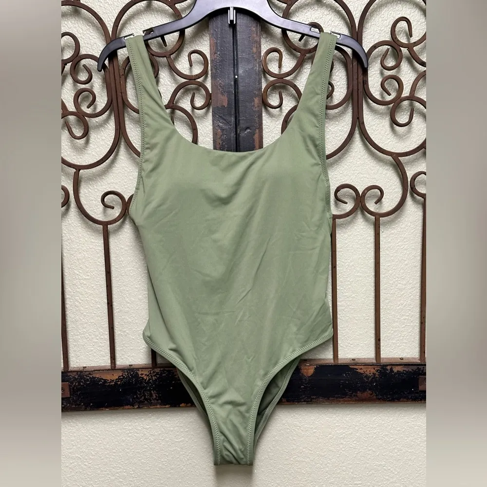 Zara sage green scoop neck one piece swim suit - Image 2