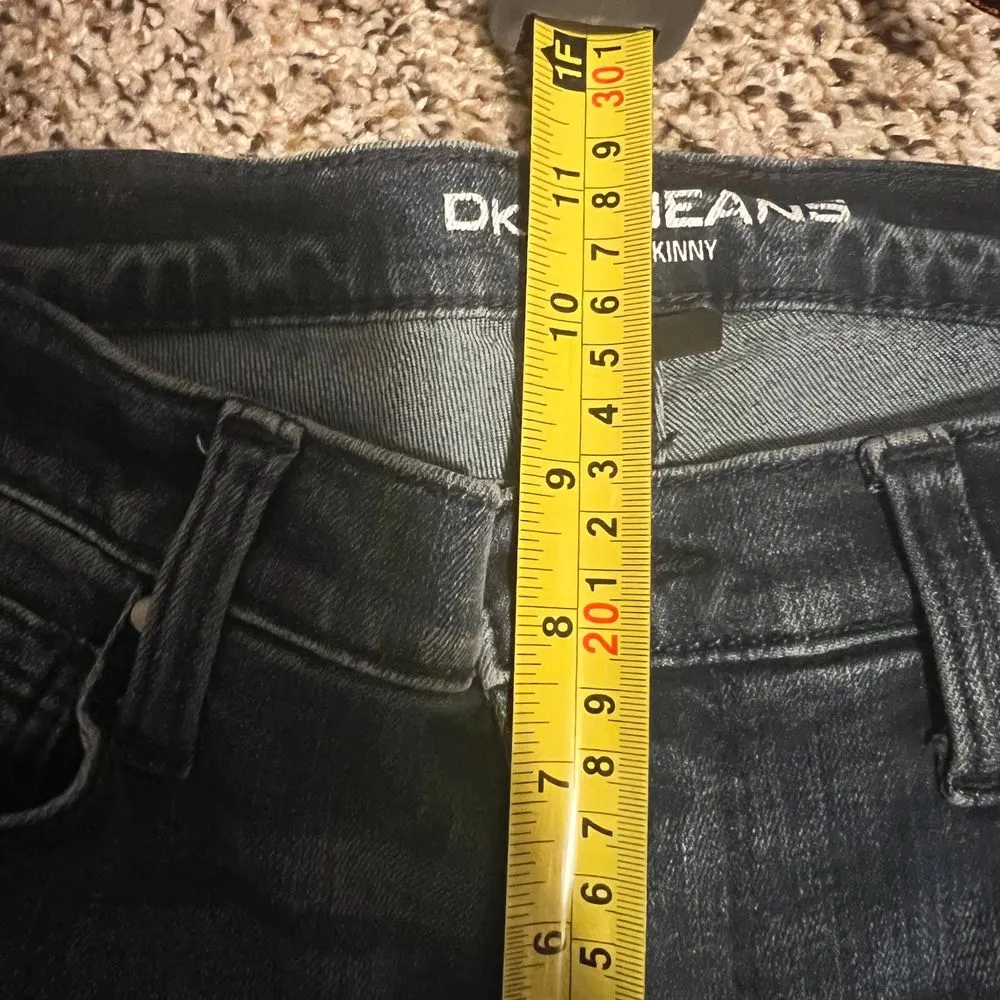 DKNY Skinny‎ Jeans Classic Medium Wash Denim Straight Leg Pants - Image 3