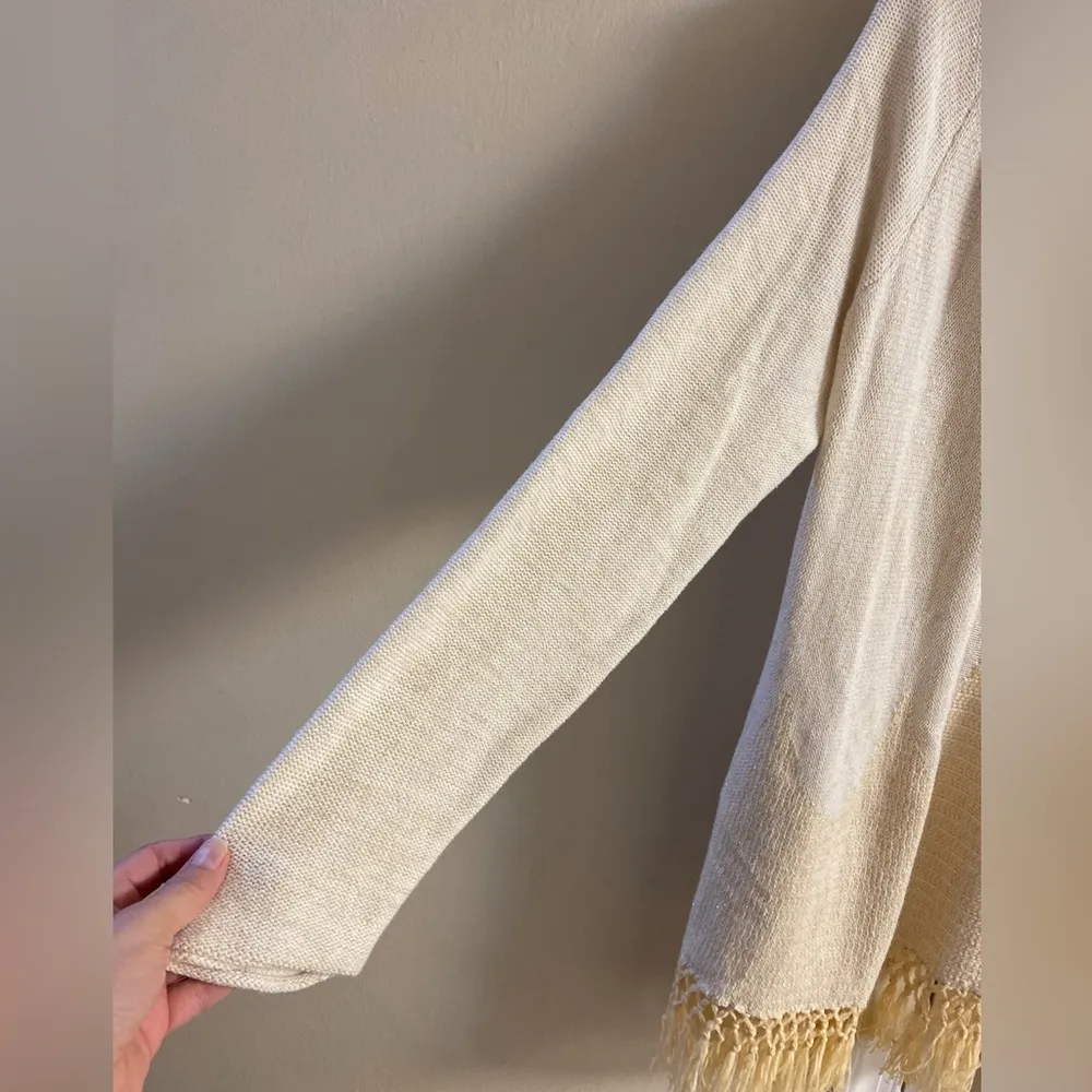 Lilly Pulitzer signature store Tatum cardigan beige fringed bottom Medium - Image 8