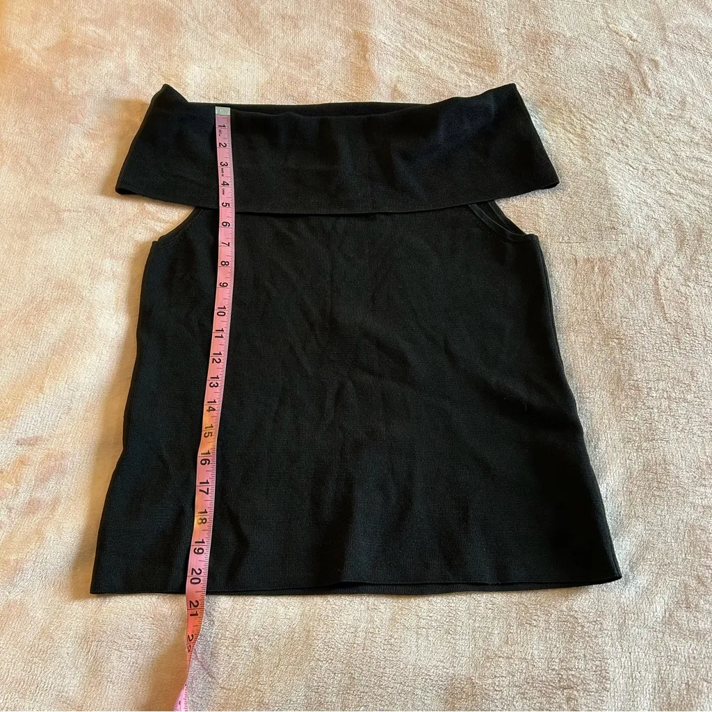 NWOT WHBM black off the shoulder short sleeve stretch top size M - Image 7