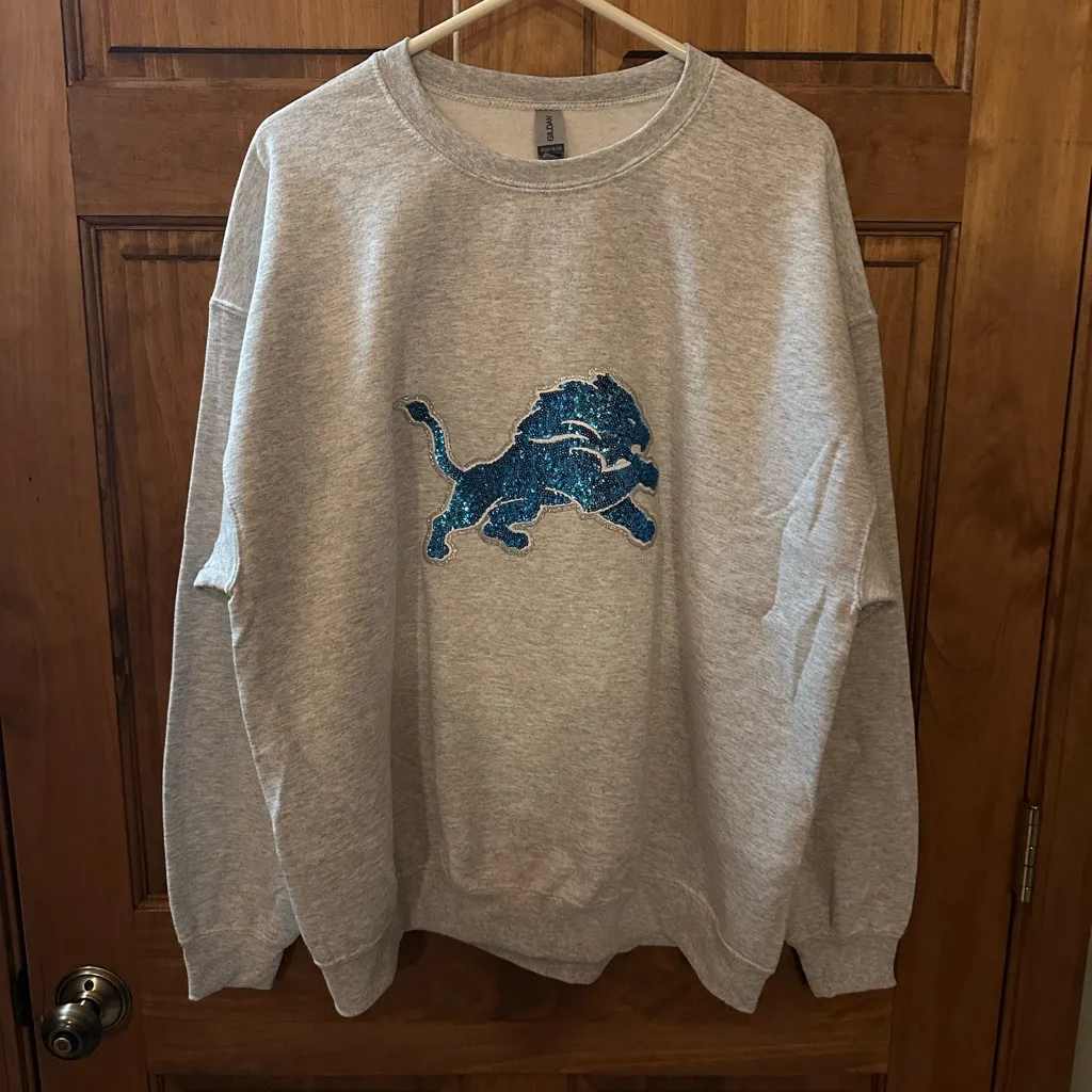 Detroit Lions sweatshirt! NFL gray sequin bedazzled logo crewneck size XL! - Image 7