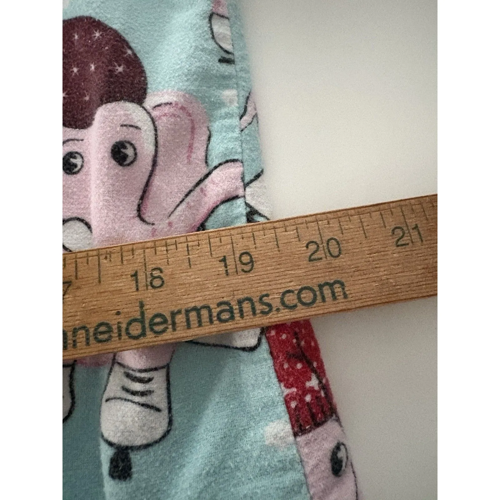 Nick & Nora Pajama Top Size S Blue Pink Elephants Flannel Ice Skating Oversize * - Image 8