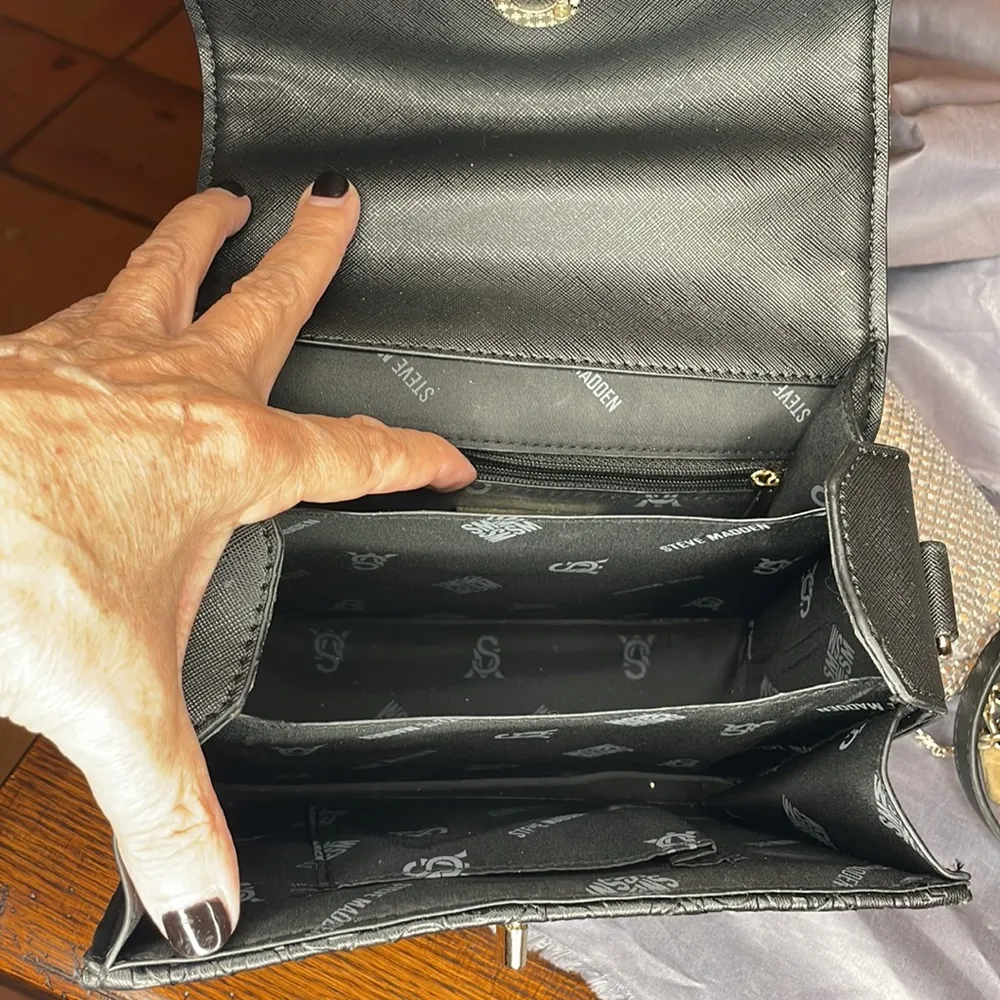 Steve Madden quilted handbag - Image 5