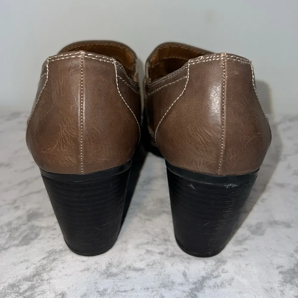 Natural Soul By Naturalizer Carlo Brown Taupe Dress Low Ankle Bootie Brown Heels - Image 4