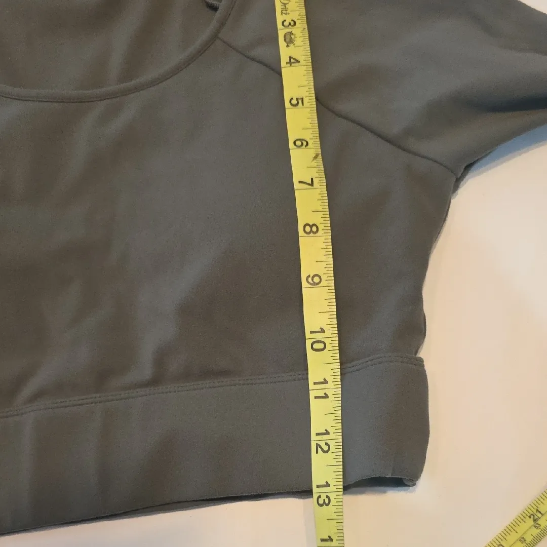 ACTA Cropped Athletic Top Vital Seamless Long Sleeve Sage Green Womens Medium - Image 12