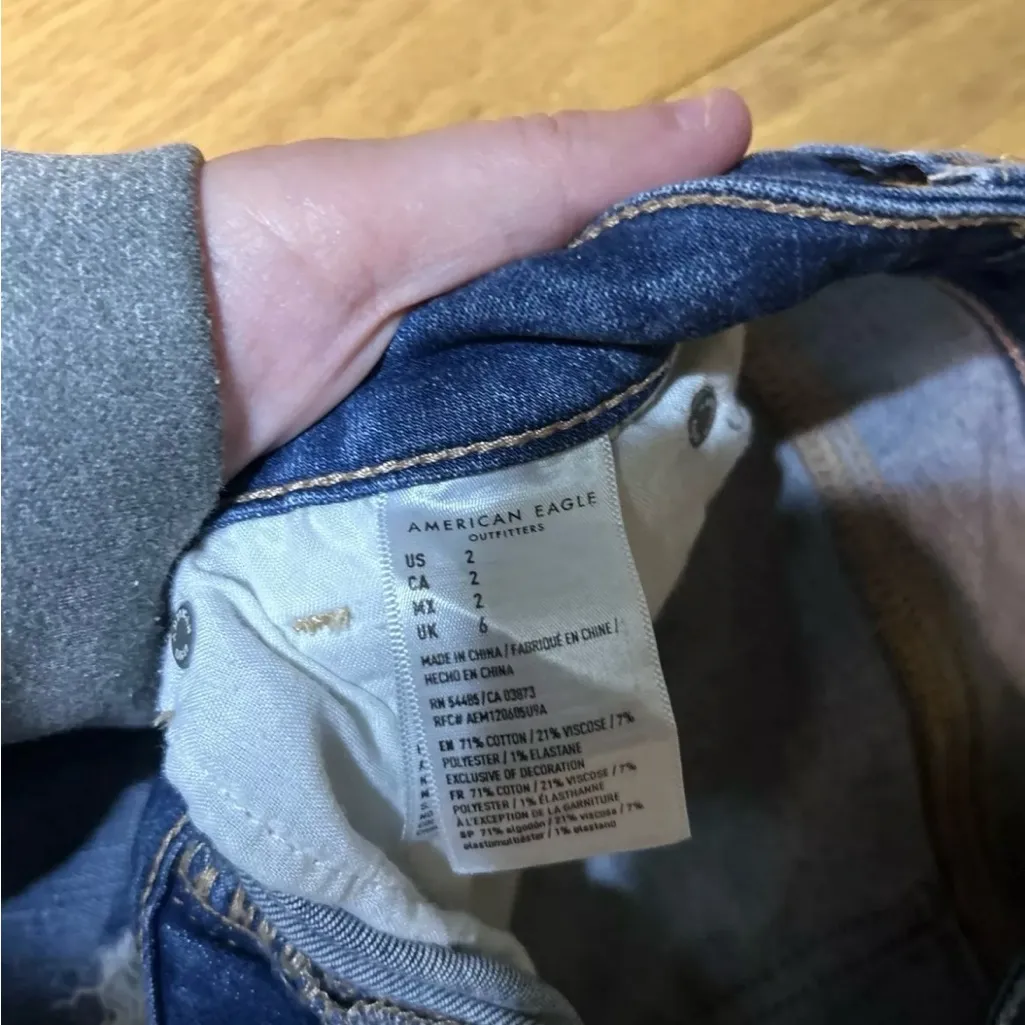 American Eagle Next Level Stretch Shorts Ripped Size 2 Jeans Denim - Image 4