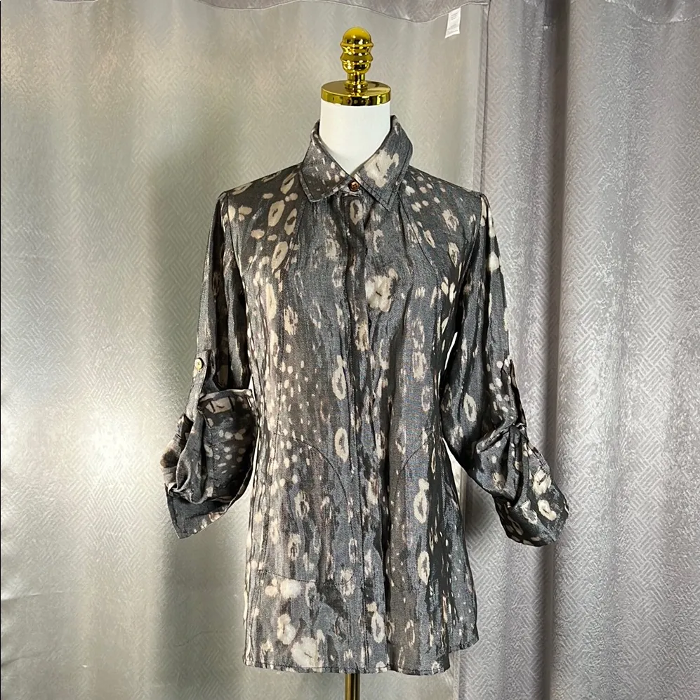 HILTON HOLLIS Gray Patterned Button - Image 12