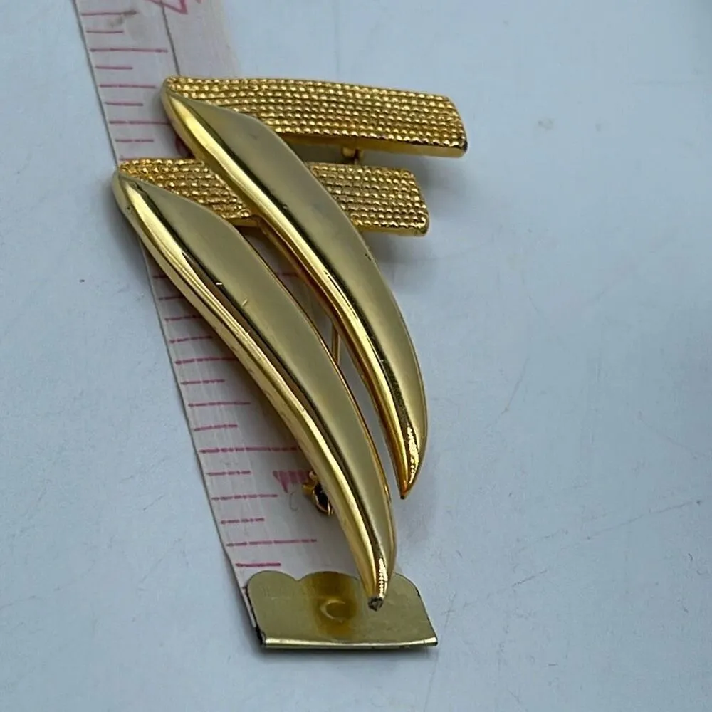 Vintage Casual Corner Art Deco styled textured and smooth brooch gold tone - Image 5