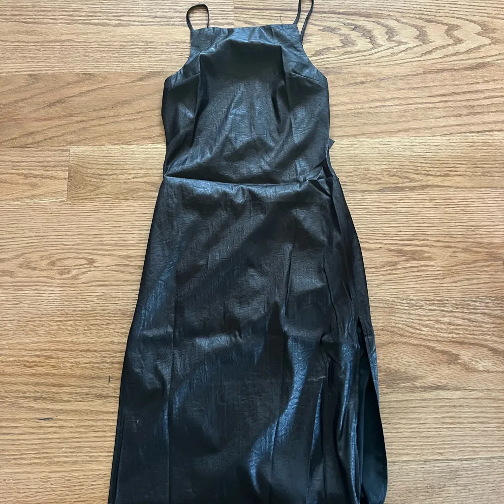 Lioness dress - Image 3