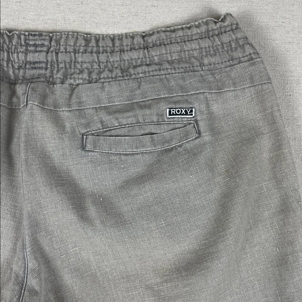 Roxy Drawstring Pants in green/gray
Size: Medium - Image 5