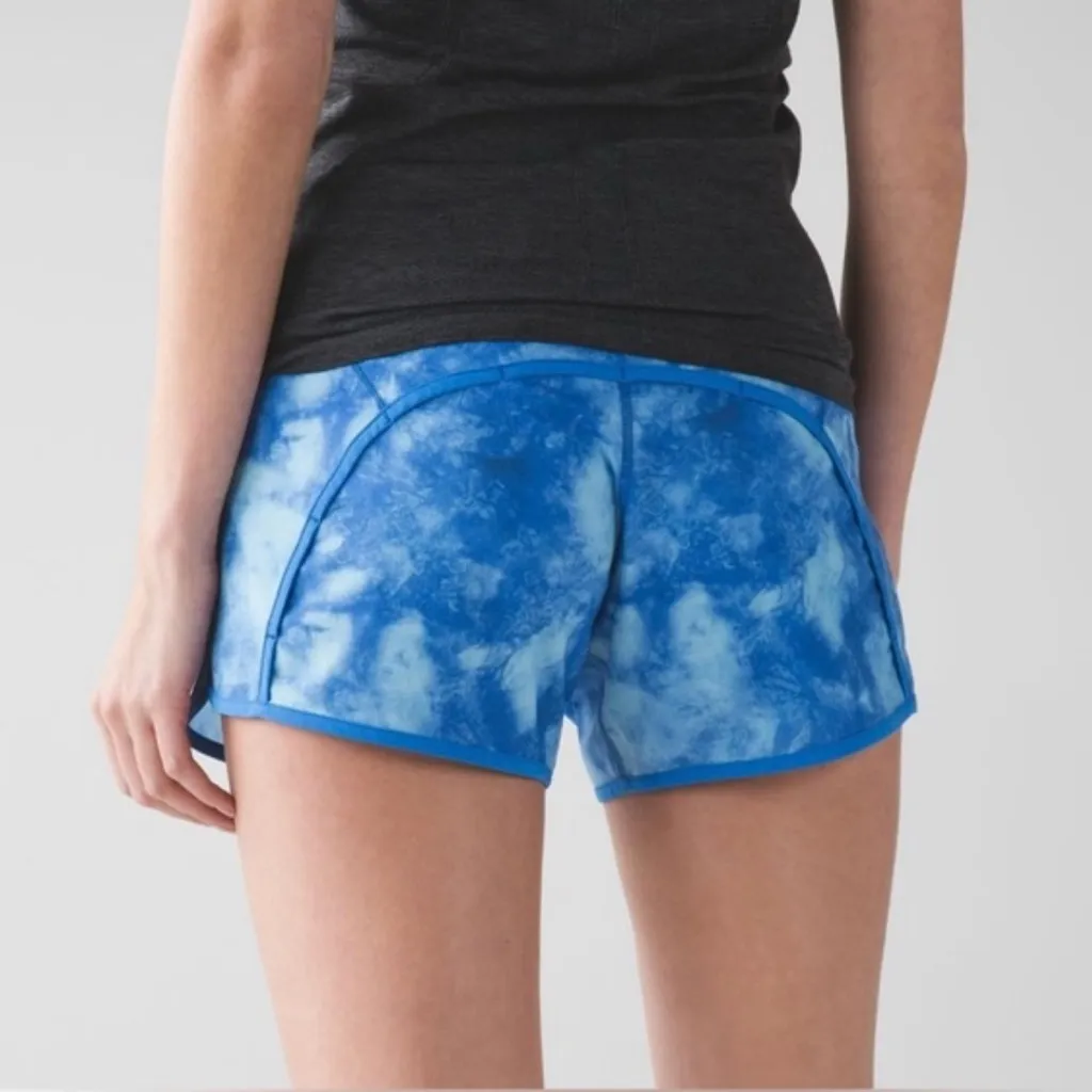 Lululemon size 6 Blue Tie-Dye Shorts - Image 2