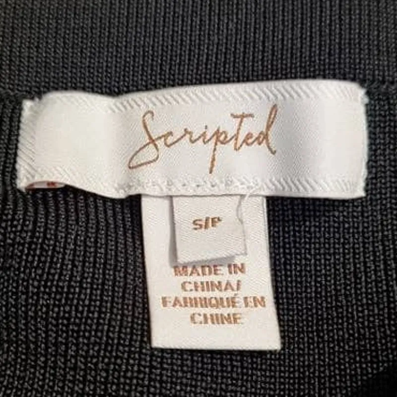 Scripted Off-The-Shoulder Contrast Lace-Up Bell Sleeve Sweater Size Small - Image 4