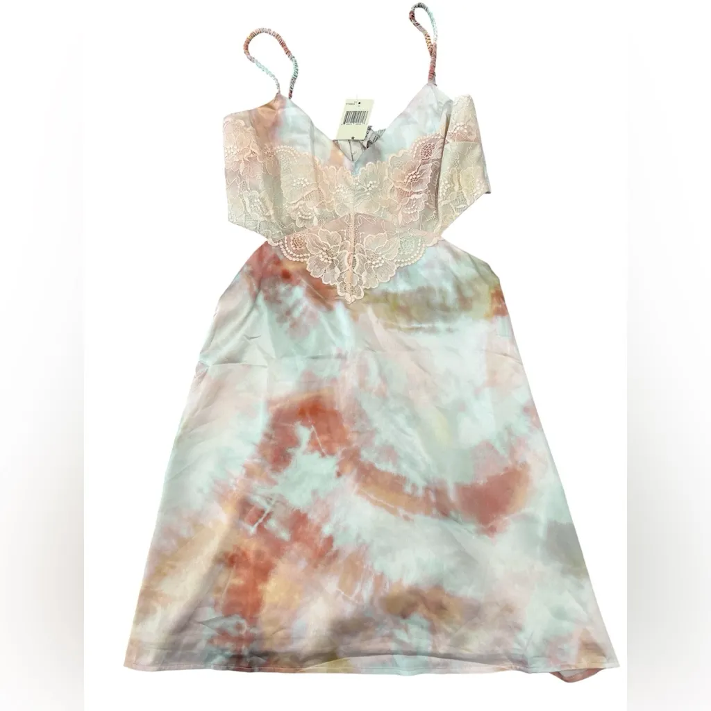 NWT Guess‎ lace dress size small - Image 4