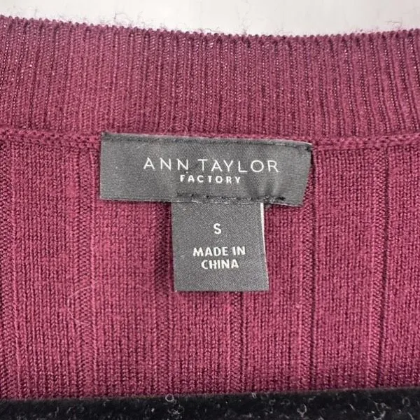 Ann Taylor Women's Ribbed Knit Long Sleeve Crew Neck Sweater Top Wine‎ Small - Image 5