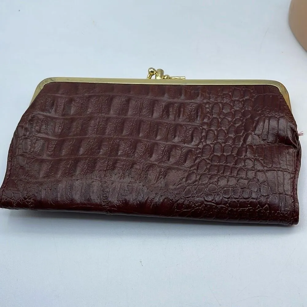 Vintage CVP croc embossed leather wallet . Brown - Image 2