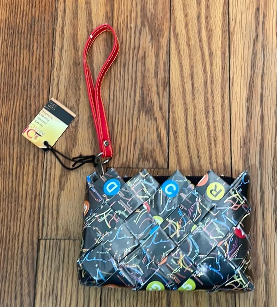 Vintage Nahui Olin Retro Metro Arm Candy MTA Transit wristlet Bag NWT Black - Image 1