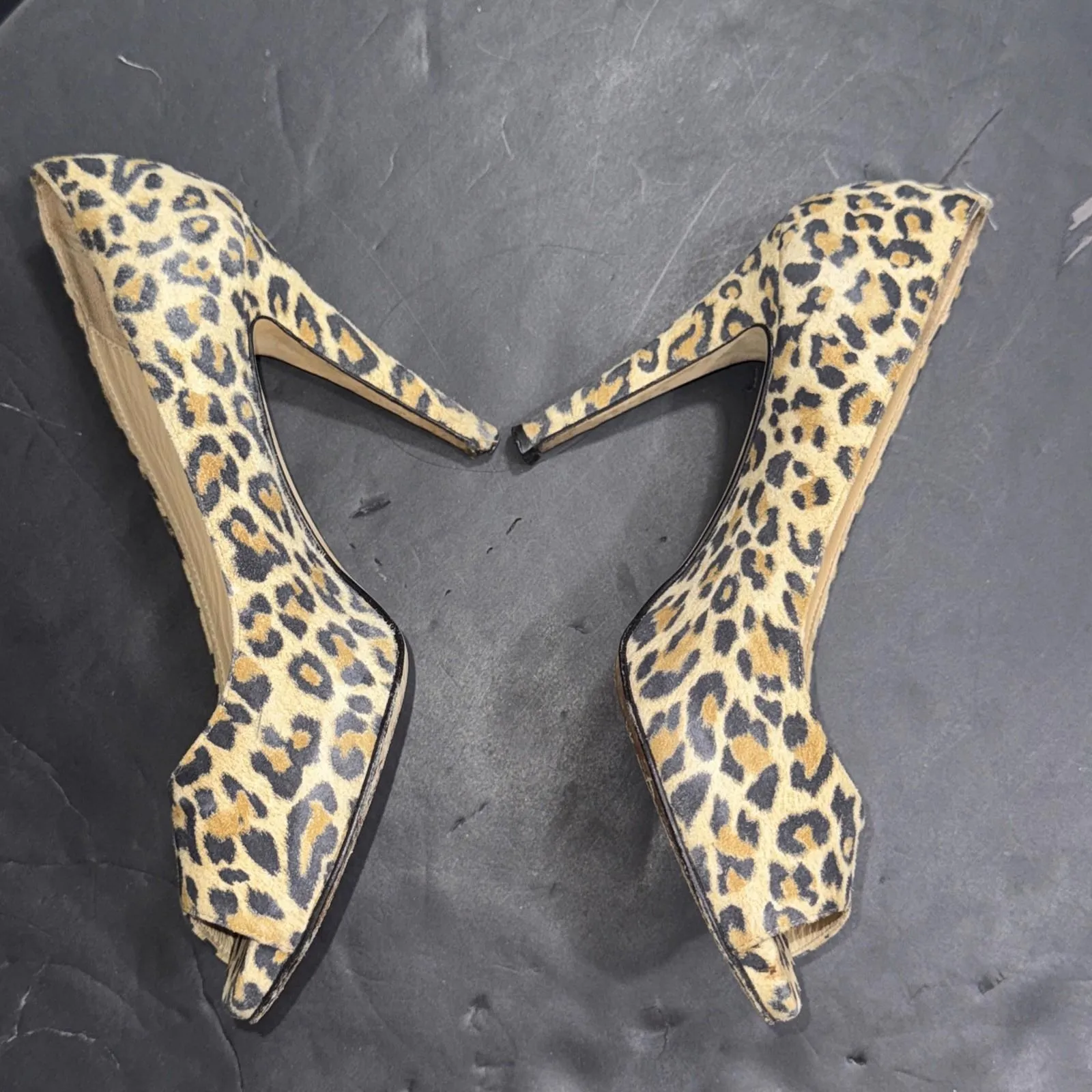 BUTTER Preppy Designer Y2K Style Cheetah Print Suede Pumps Sz 7 - Image 7