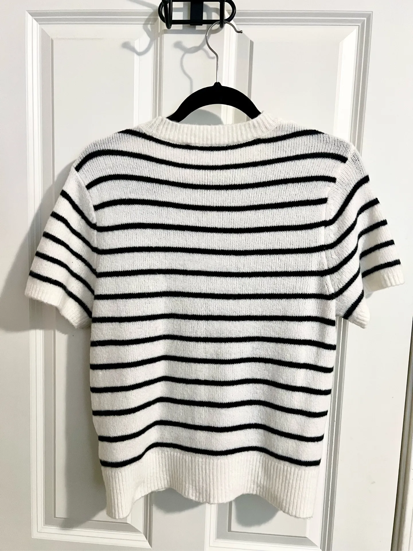 Abercrombie & Fitch Crew Sweater Tee White Stripes Size M - Image 2