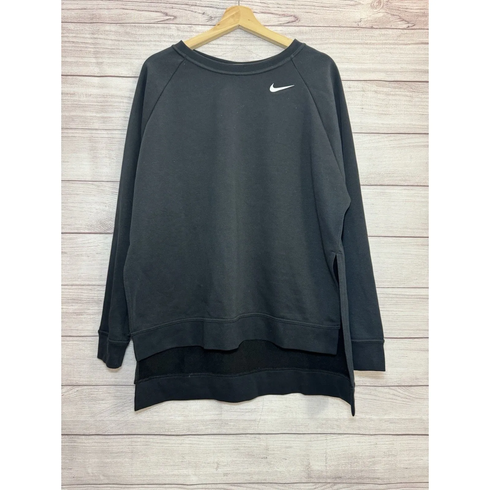 Nike Long Sleeve Versa Workout Sweater Top MEDIUM - Image 2