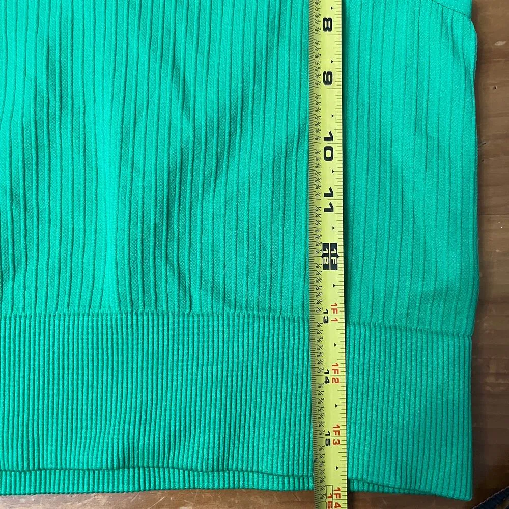 DVF for Target Seamless Collared Ribbed Polo Cropped Fitted Top Green  XS - Image 7