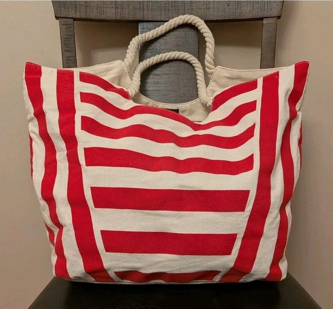 EUC Lancome Large Canvas Beach Vacation Travel Foldable Lightweight Tote Bag Pink - Image 1