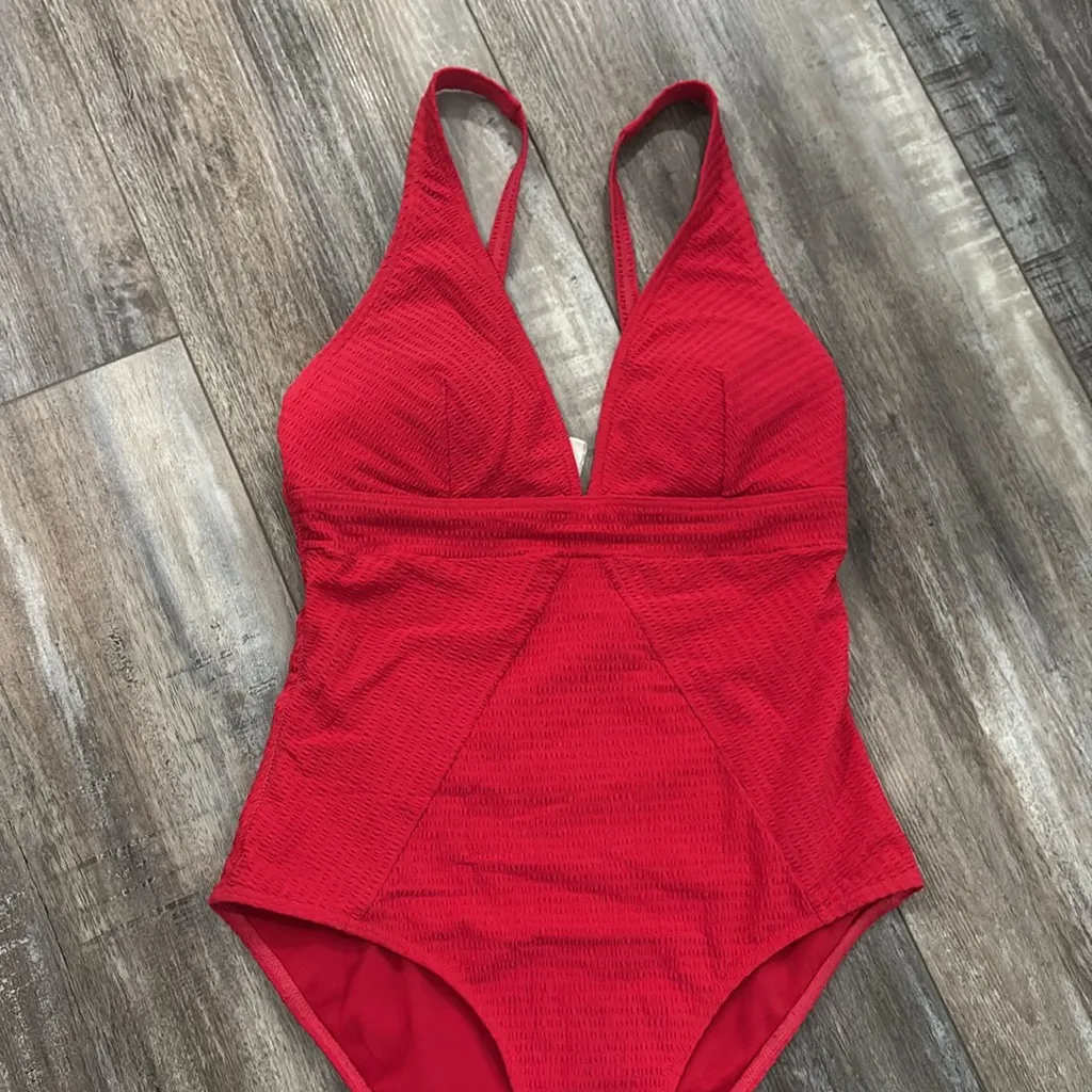 Sea level Caracas textured one piece swimsuit spice red size 4 - Image 7