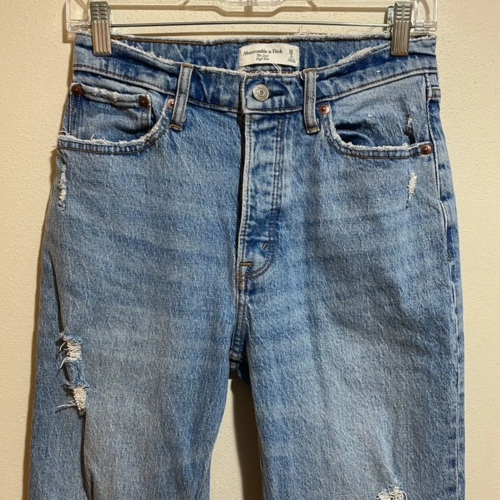 Abercrombie & Fitch The Dad High Rise Straight Leg Denim Jeans Distressed 26/2 - Image 6
