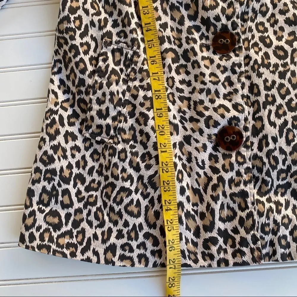 Forever 21 Leopard print Button down Coat Size Medium - Image 10