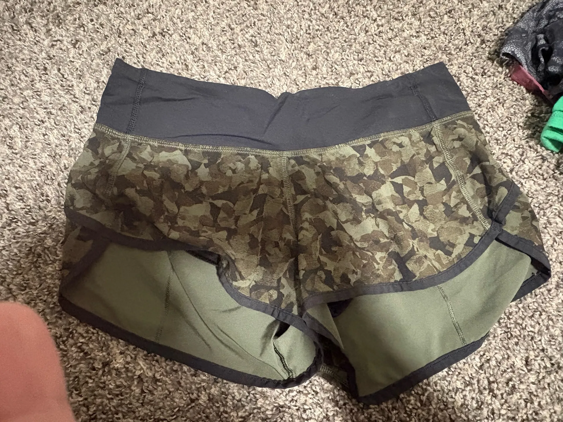 Lululemon Camo  shorts - Image 4