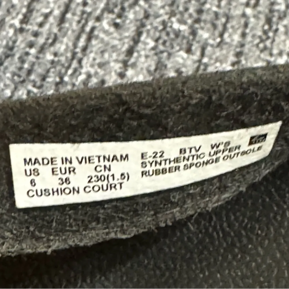 Reef Women’s Cushion Court Black Flip Flops - Image 10