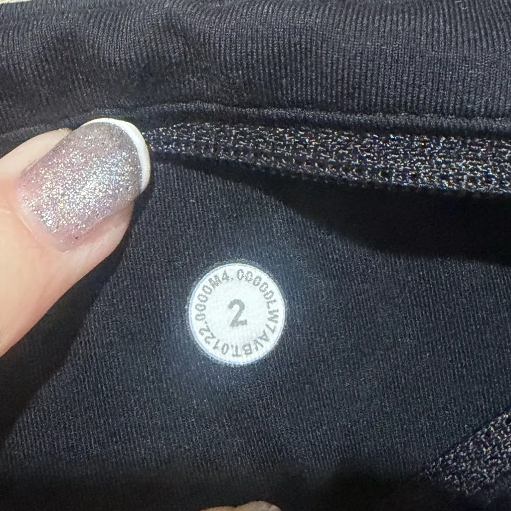 Lululemon  Speed Up Mid-Rise Short - Image 3