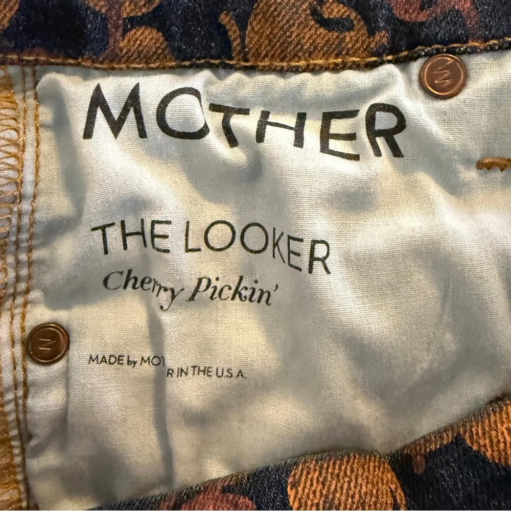 MOTHER the Looker Cherry Pickin Skinnies Size 25 Black - Image 7