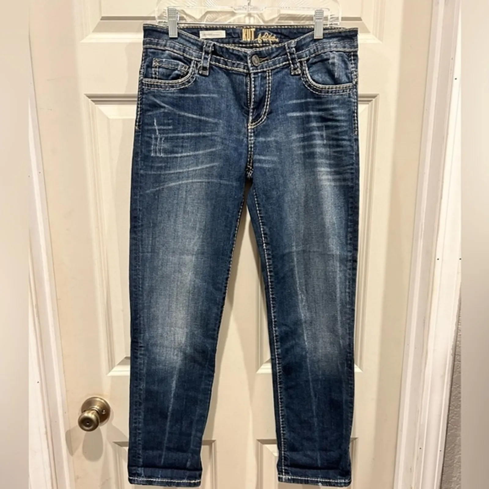 KUT from the Kloth Catherine Boyfriend Jeans Women's Size 6 Dark Wash Distressed - Image 2