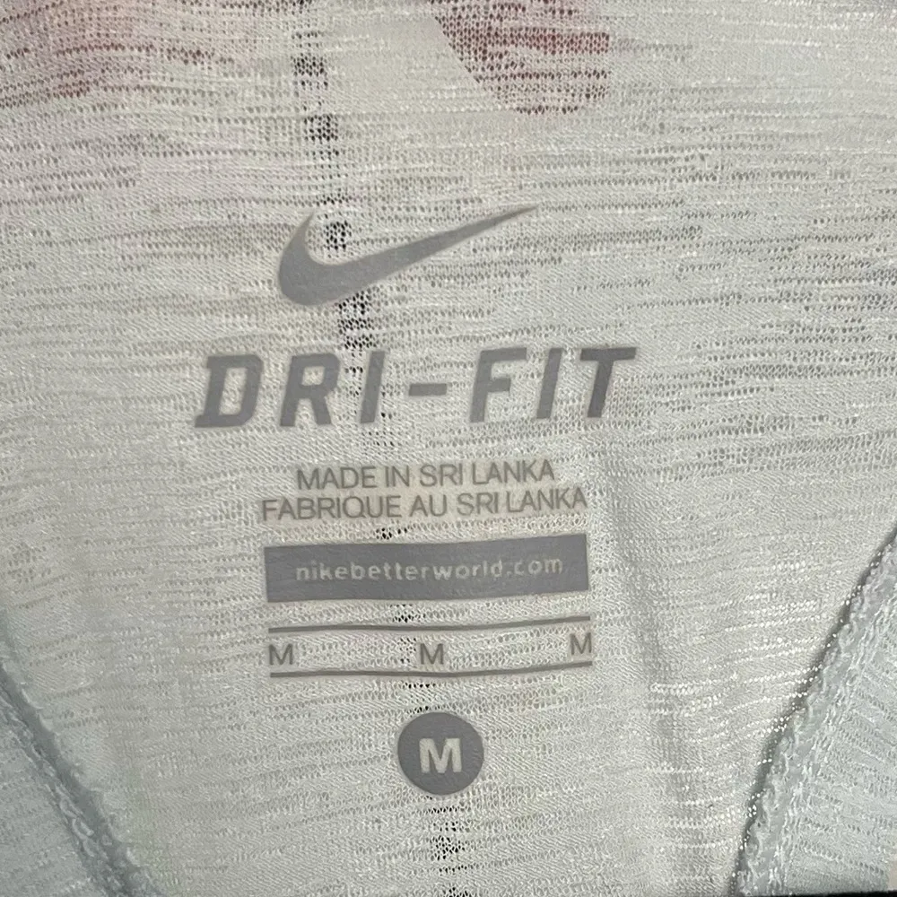 Light Blue Nike Racerback Tank Top Size M - Image 4