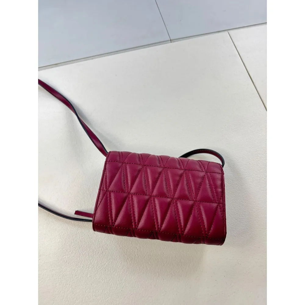 Simply Vera Vera Wang Burgundy Quilted Crossbody Bag Purse‎ Small Flap - Image 2