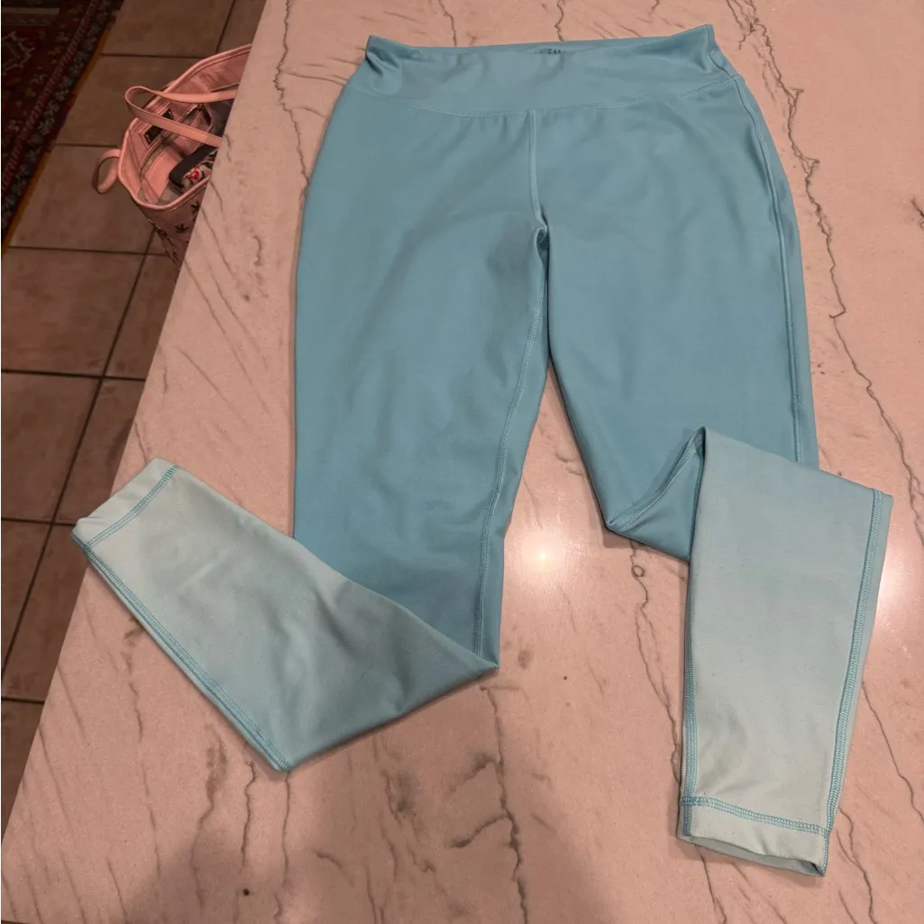 Ocean + Coast Ombre Light Blue High - Image 4