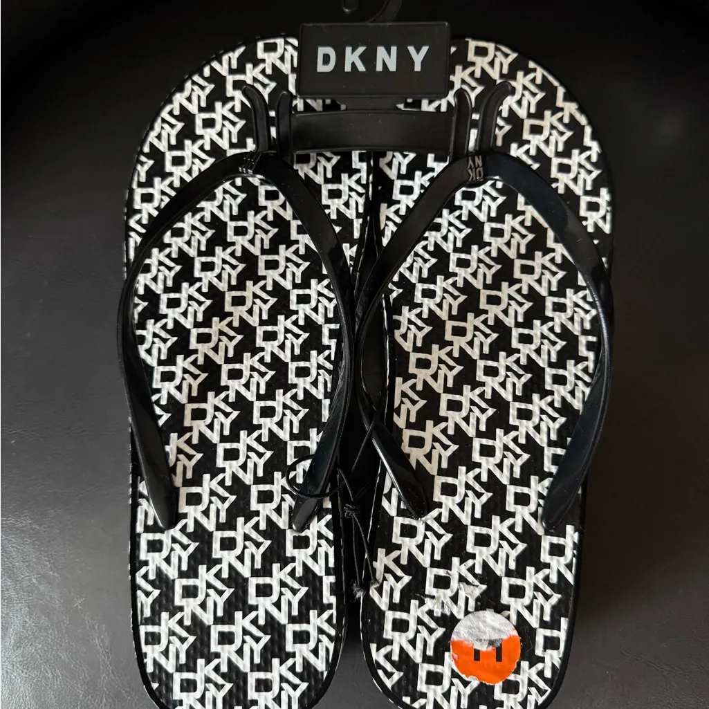 DKNY Logo Patterned Black and White Sandals (NEW) - Image 4