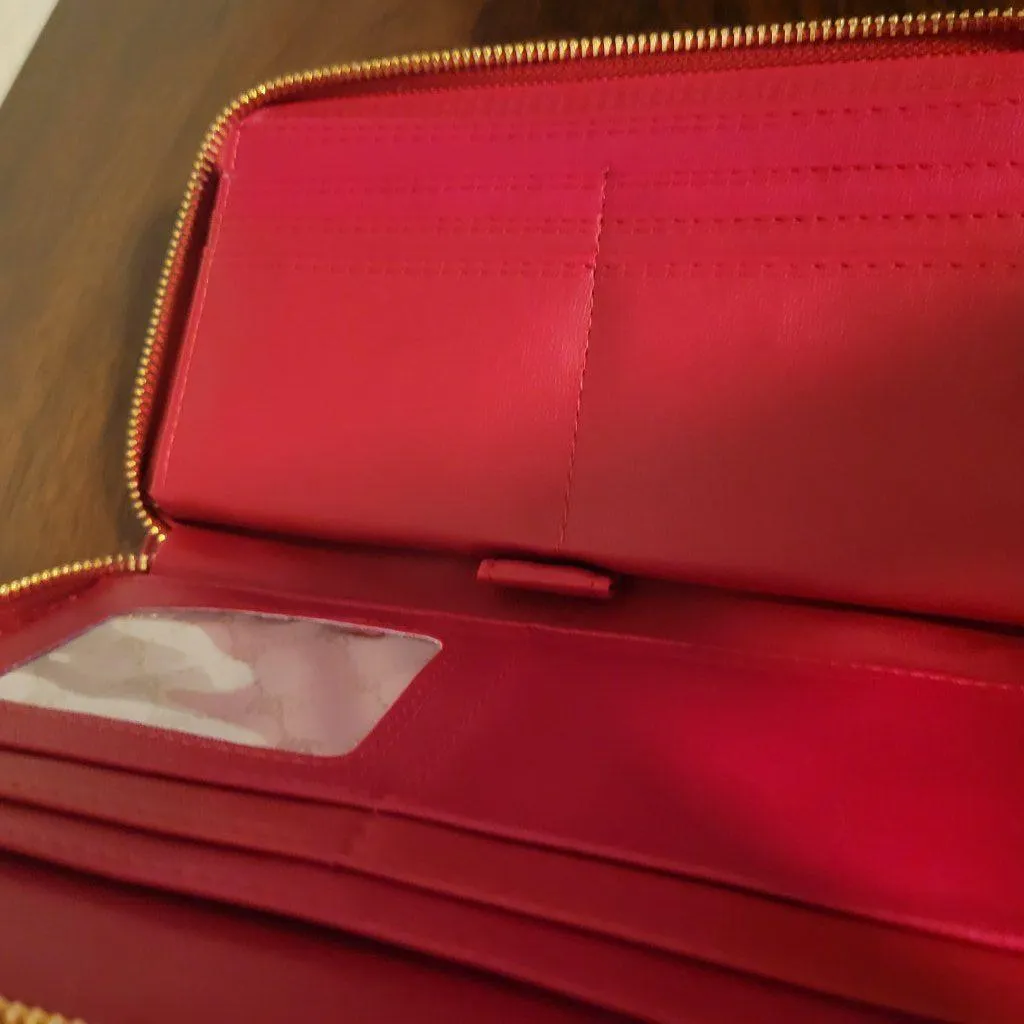 Steve Madden Red Wristlet Clutch | Grab it and go the distance | Like New - Image 9