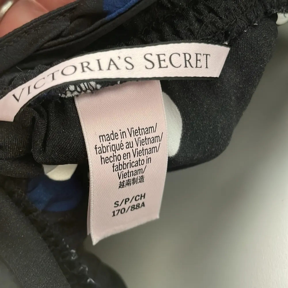 VICTORIA’S SECRET Satin Jumpsuit - Image 12