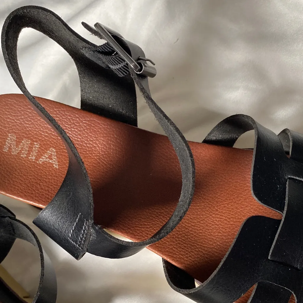 MIA Black and Brown Women's Sandals - Image 8