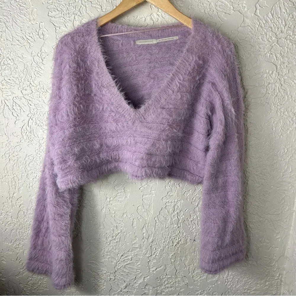 Urban Outfitters | Lavender Fuzzy Eyelash Cropped Leela Sweater Size S - Image 4