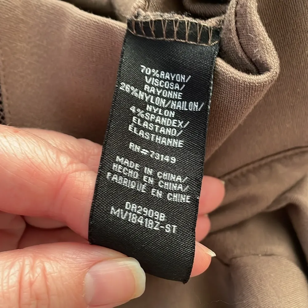 One 5 One Light Brown Pull On Stretch Ankle Pants | Size Medium - Image 8