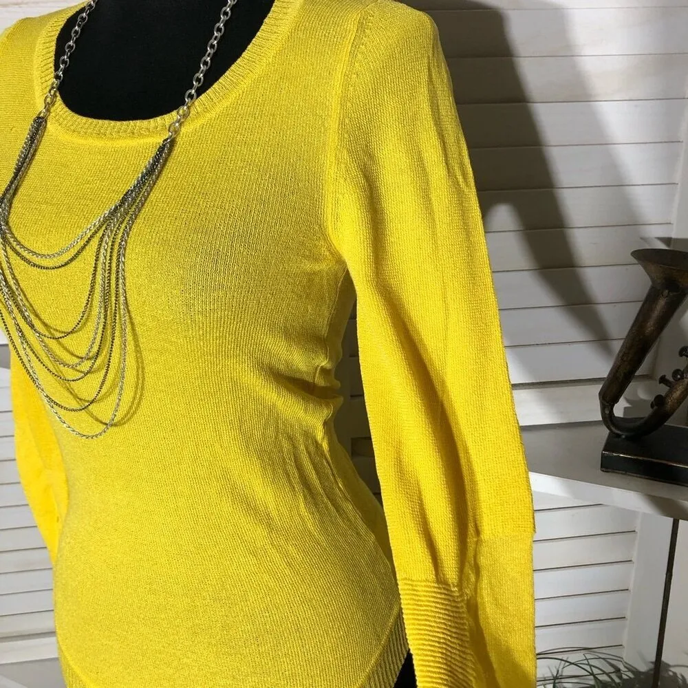Marc by Marc Jacobs Yellow Silk Blend Knit Sweater Small - Image 6