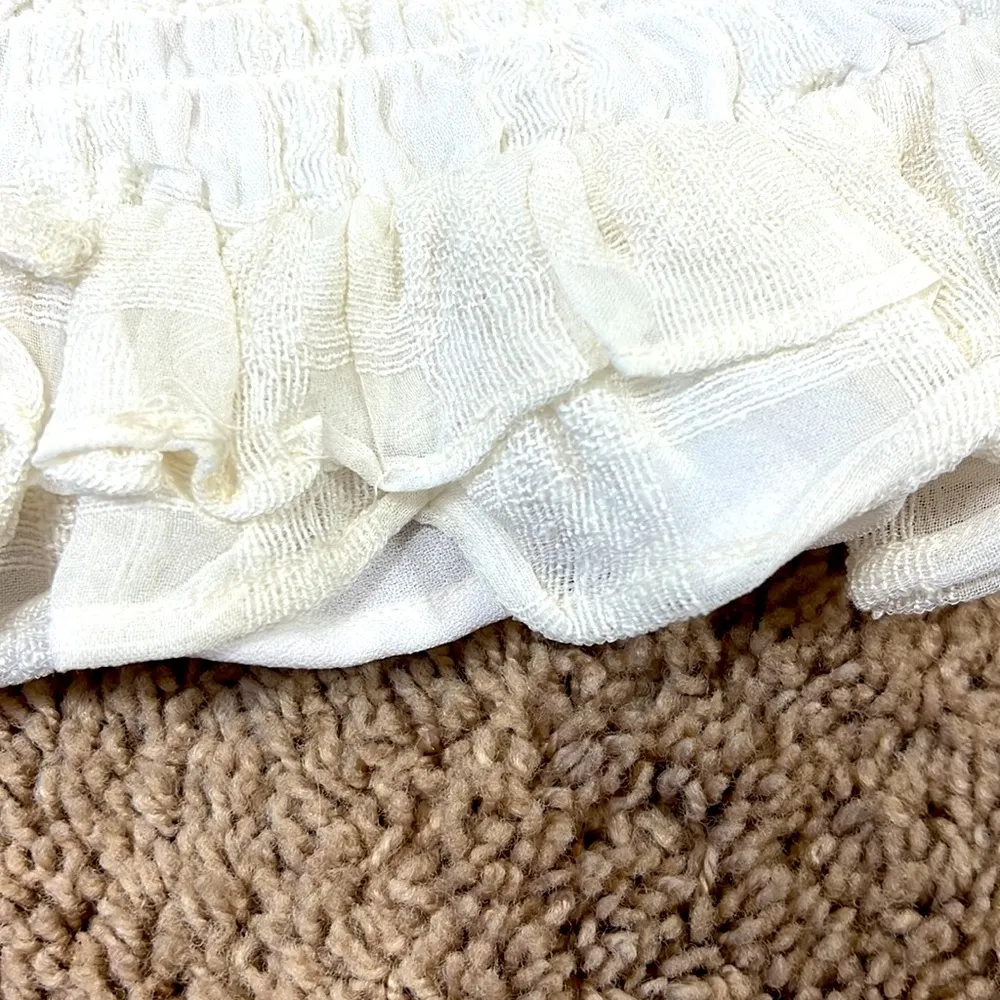 Walter Baker Lydia Top smocked design Ivory Size M NWT - Image 8